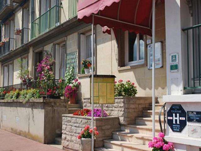 Logis Hotel & Restaurant - Le Normandie Caudebec-en-Caux Εξωτερικό φωτογραφία
